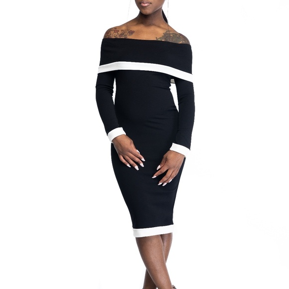Dresses & Skirts - Off the Shoulder Midi Dress